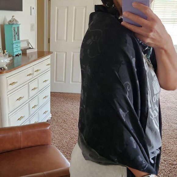 Collection XIIX black fringe shawl Mexican silky vintage extra long - Picture 8 of 8